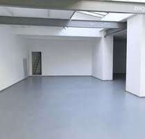 Halle in Krefeld 1.250,00 € 220 m²