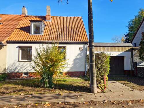 Foto - Haus zum Kaufen in Magdeburg 230.000,00 € 100 m²