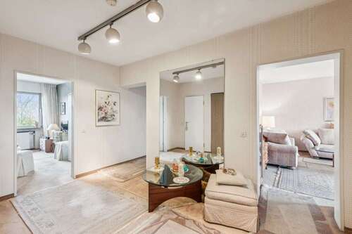 Foto - Wohnung zum Kaufen in Mülheim an der Ruhr 200.000,00 € 99 m²