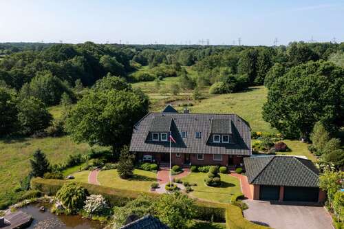 Foto - Haus zum Kaufen in Oeversee Frörup 986.000,00 € 347 m²