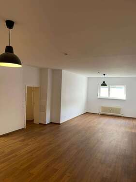 Foto - Wohnung zum Kaufen in Karlsruhe 225.000,00 € 97 m²