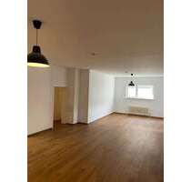 Wohnung zum Kaufen in Karlsruhe 225.000,00 € 97 m²