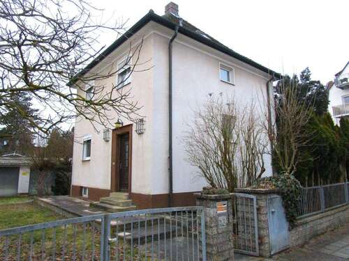 Foto - Haus zum Kaufen in Nürnberg 699.000,00 € 104 m²