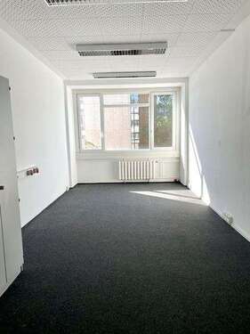 Foto - Büro in Berlin 350,00 € 30.5 m²