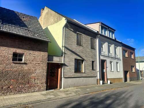 Foto - Haus zum Kaufen in Düren 258.000,00 € 90 m²