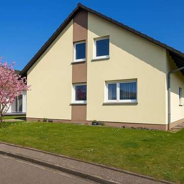 Foto - Haus zum Kaufen in Ötigheim 448.000,00 € 120.59 m²