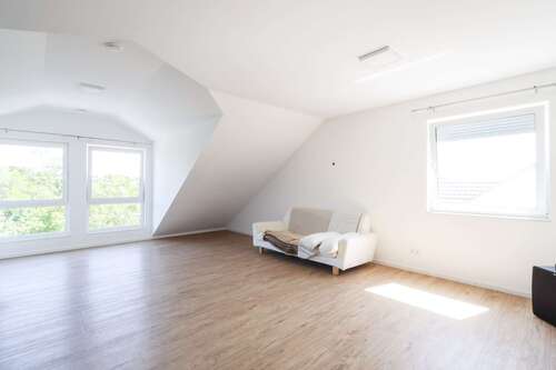 Foto - Wohnung zum Mieten in Leingarten 995,00 € 94.5 m²