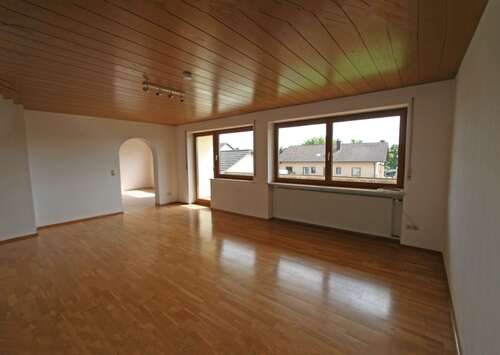 Foto - Haus zum Kaufen in Marklkofen 425.000,00 € 170 m²