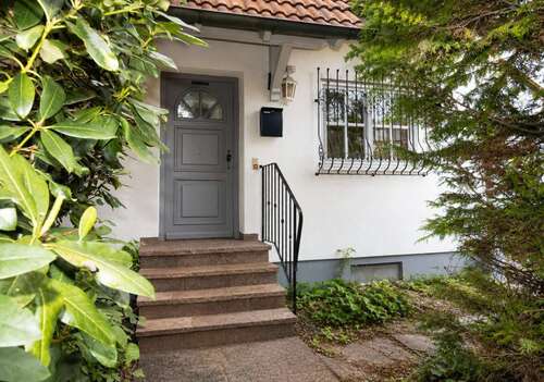Foto - Haus zum Mieten in Stadtbergen 1.930,00 € 110 m²