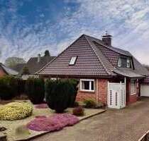 Haus zum Kaufen in Büdelsdorf 298.000,00 € 214 m²