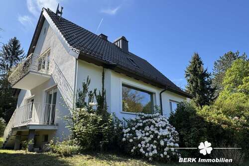 Foto - Haus zum Kaufen in Bessenbach 649.000,00 € 411.93 m²