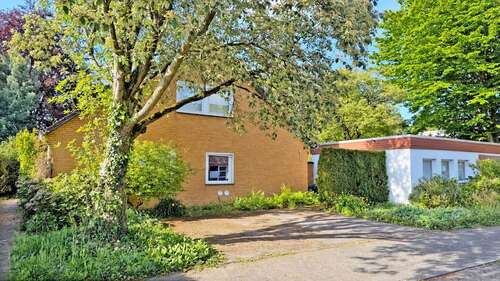 Foto - Haus zum Kaufen in Moers 420.000,00 € 203.34 m²