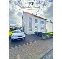 Haus zum Kaufen in Saarbrücken Brebach 469.000,00 € 221 m² - Saarbrücken / Brebach