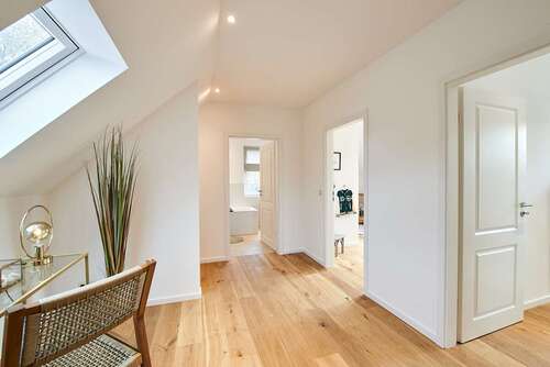 Foto - Haus zum Kaufen in Reinbek-Neuschönningstedt 780.000,00 € 156 m²