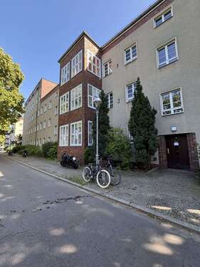 Foto - Wohnung zum Kaufen in Berlin 240.000,00 € 72.8 m²