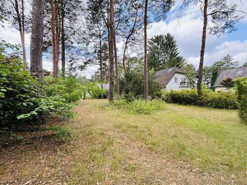 Foto - Grundstück zu verkaufen in Dahlwitz-Hoppegarten 400.000,00 € 877 m²