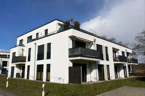 Foto - Wohnung zum Mieten in Augustfehn 630,00 € 56.99 m²