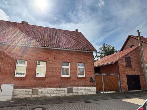 Foto - Haus zum Kaufen in Emersleben 99.000,00 € 85 m²