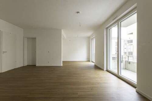 Foto - Wohnung zum Mieten in Dresden Albertstadt 790,00 € 62.94 m²