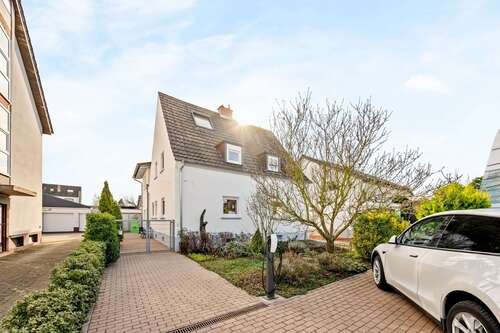 Foto - Haus zum Kaufen in Dudenhofen 549.000,00 € 144 m²