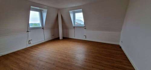 Foto - Wohnung zum Mieten in Wermelskirchen 900,00 € 95.73 m²