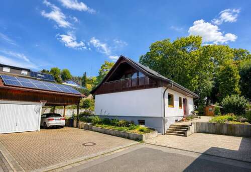 Foto - Haus zum Kaufen in Kenzingen Bombach 545.000,00 € 142 m²