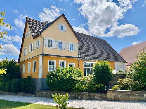 Foto - Haus zum Kaufen in Heroldstatt 279.000,00 € 123 m²