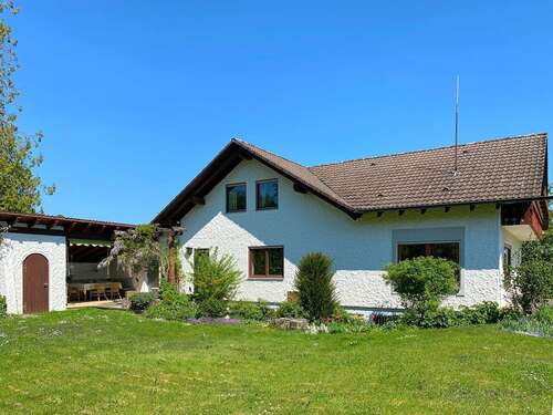 Foto - Haus zum Kaufen in Ehingen 640.000,00 € 192 m²