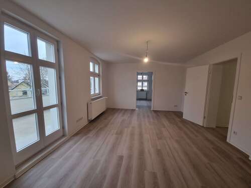 Foto - Wohnung zum Mieten in Päwesin 654,48 € 82.4 m²