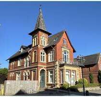 Haus zum Kaufen in Husum 1.280.000,00 € 550 m²