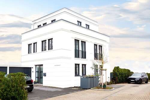 Foto - Haus zum Kaufen in Dormagen 1.690.000,00 € 194 m²