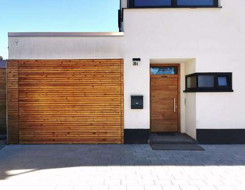 Foto - Haus zum Kaufen in Hanhofen 949.000,00 € 260 m²