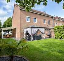 Haus zum Kaufen in Krefeld 589.000,00 € 126.14 m²