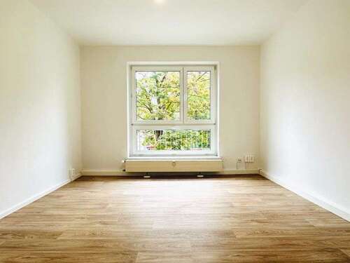 Foto - Wohnung zum Mieten in Freital 307,94 € 52.64 m²