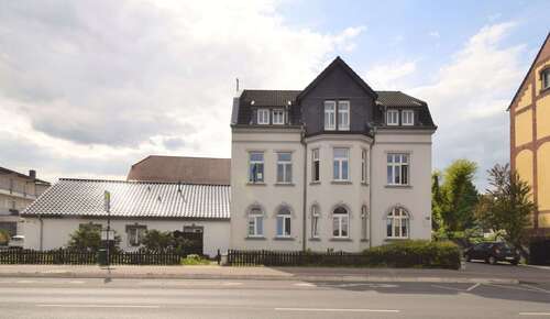 Foto - Haus zum Kaufen in Lippstadt 945.000,00 € 509 m²