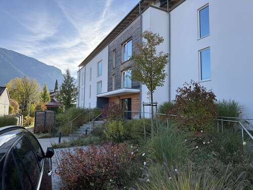 Foto - Wohnung zum Mieten in Bayerisch Gmain 1.080,00 € 80.17 m²