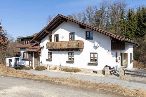 Foto - Haus zum Kaufen in Hutthurm Kalteneck 359.000,00 € 200 m²