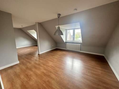 Foto - Wohnung zum Mieten in Duisburg 450,00 € 61.69 m²