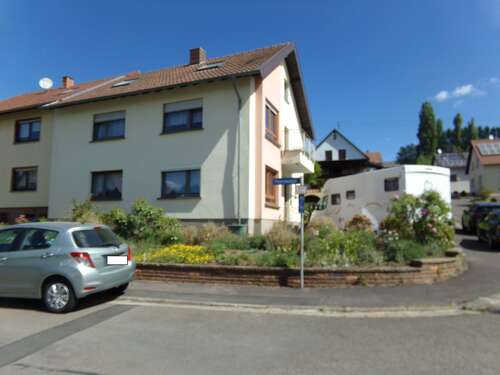 Foto - Haus zum Kaufen in Ottweiler 179.000,00 € 180 m²