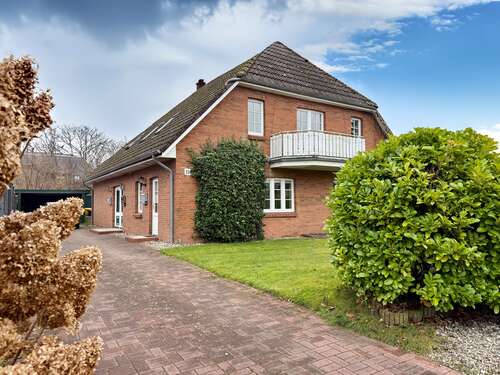 Foto - Haus zum Kaufen in Schwesing 395.000,00 € 235 m²