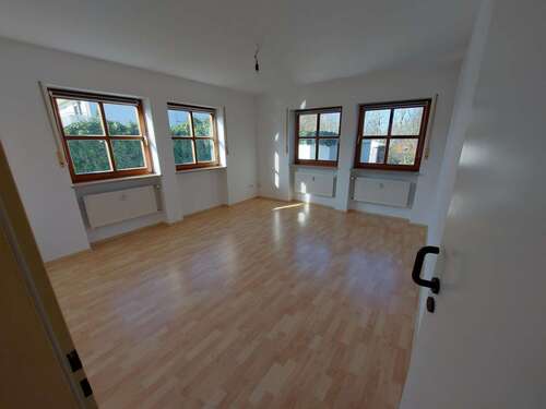 Foto - Wohnung zum Mieten in Bogen 640,00 € 74.5 m²