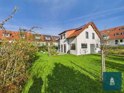 Foto - Haus zum Kaufen in Bietigheim-Bissingen 875.000,00 € 135 m²