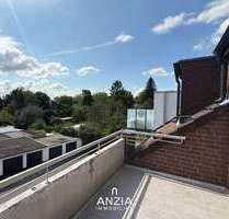 Haus zum Kaufen in Oberhausen Sterkrade 1.095.000,00 € 431.21 m² - Oberhausen / Sterkrade