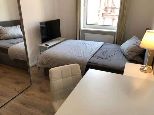 Foto - WG-Zimmer in Frankfurt am Main 665,00 € 10 m²