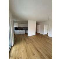 Wohnung zum Mieten in Berlin 1.514,78 € 81.88 m²
