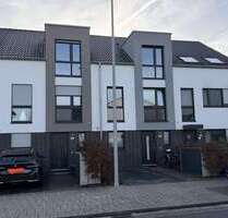 Haus zum Mieten in Wesseling Keldenich 1.900,00 € 150 m² - Wesseling / Keldenich