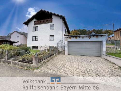 Foto - Haus zum Kaufen in Dollnstein 380.000,00 € 220 m²