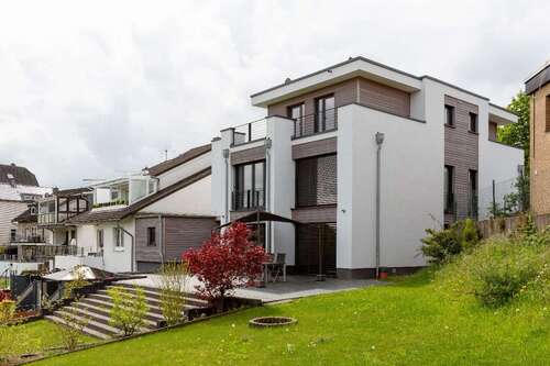 Foto - Haus zum Kaufen in Burscheid 945.000,00 € 239 m²