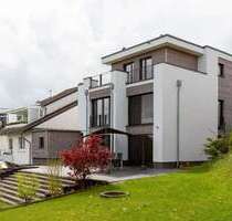 Haus zum Kaufen in Burscheid 945.000,00 € 239 m²