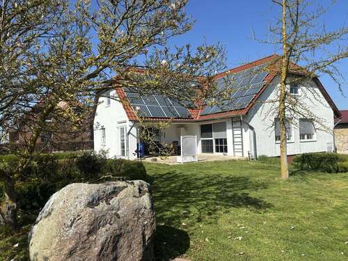 Foto - Haus zum Kaufen in Frellstedt 399.000,00 € 190 m²